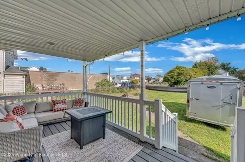 Exterior - 810 E Scott St, Olyphant, PA 18447 photo 4 of 4