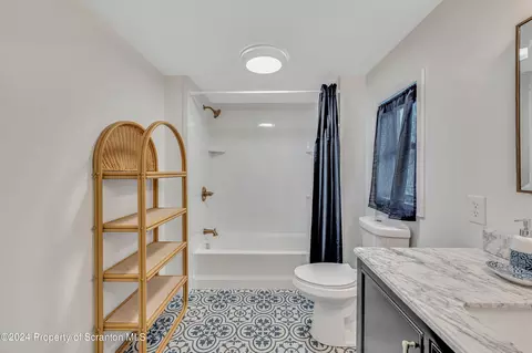 Bath - 810 E Scott St, Olyphant, PA 18447 photo 2 of 2