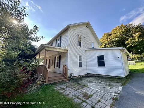 243 Riverside Dr, Factoryville, PA 18419