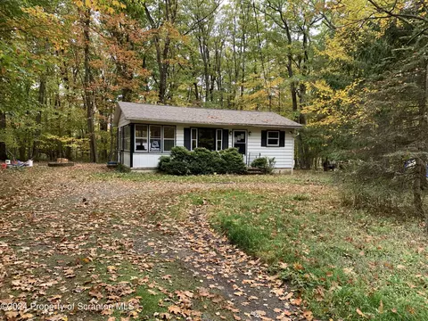 18 Little Lake Rd, Jefferson Twp, PA 18436