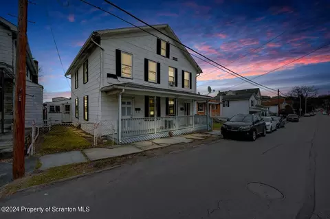 106-108 Mill St, Pittston, PA 18640
