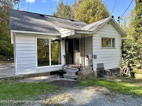 359 Roosevelt Hwy, Tunkhannock, PA 18657