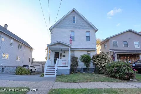 1209 Monroe Ave, Dunmore, PA 18512