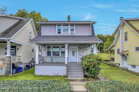 936 Moosic St, Scranton, PA 18505