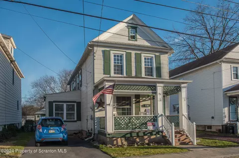 25 Kelly Ave, Wilkes Barre, PA 18705