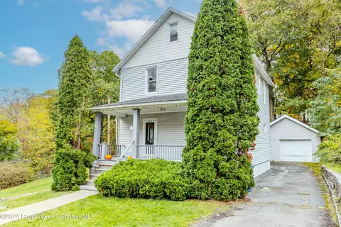 122 Florida Ave, Scranton, PA 18505