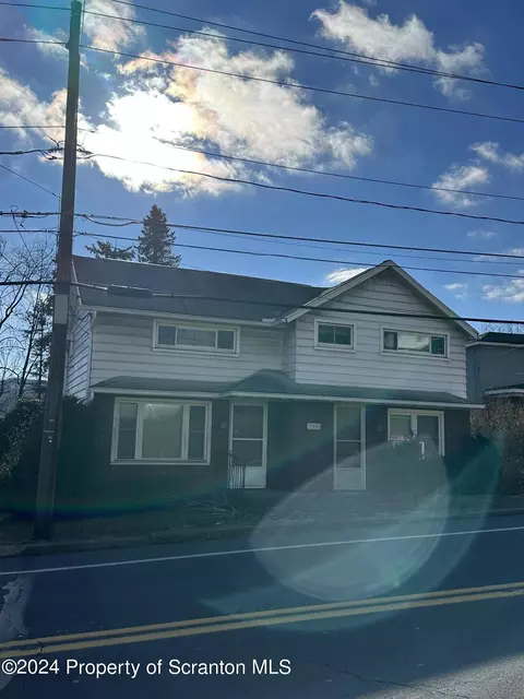 958 E Drinker St, Dunmore, PA 18512 photo 36
