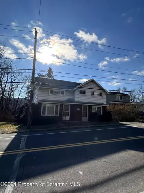 958 E Drinker St, Dunmore, PA 18512 photo 34