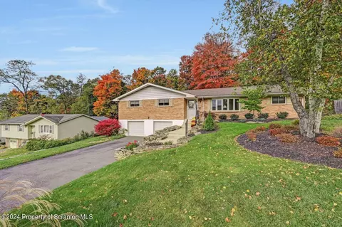 507 Sumner Ave, South Abington, PA 18411