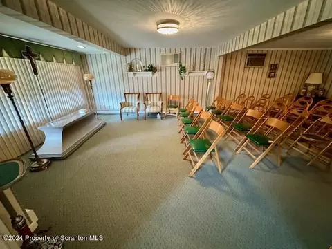 812 E Scott St, Olyphant, PA 18447 photo 18