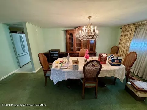 812 E Scott St, Olyphant, PA 18447 photo 10