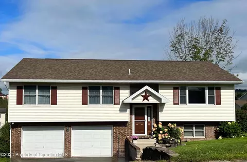 467 Edella Rd, South Abington, PA 18411