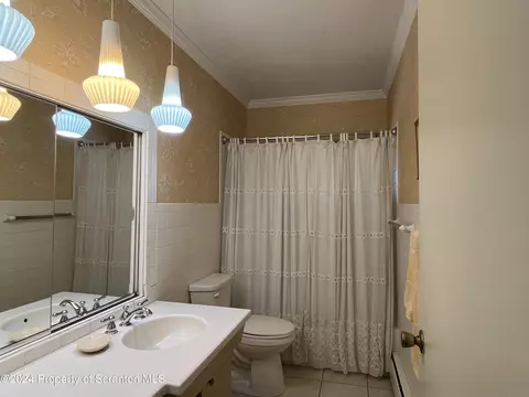 15 Leslie Dr, Scranton, PA 18505 photo 24