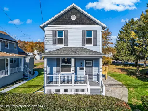 514 Main St, Dupont, PA 18641