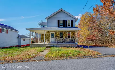 888 Rock St, Archbald, PA 18403