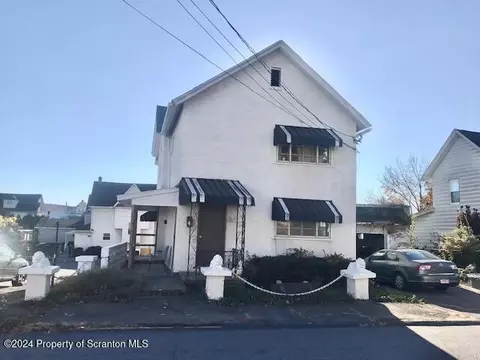 182 E Pine St, Dunmore, PA 18512