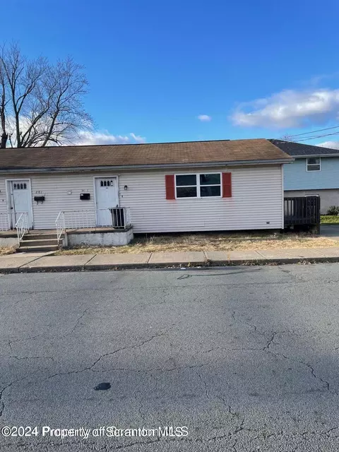 201 Railroad St, Old Forge, PA 18518