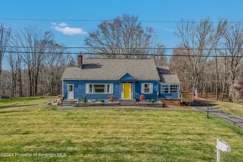 215 Maple Lake Rd, Spring Brook, PA 18444