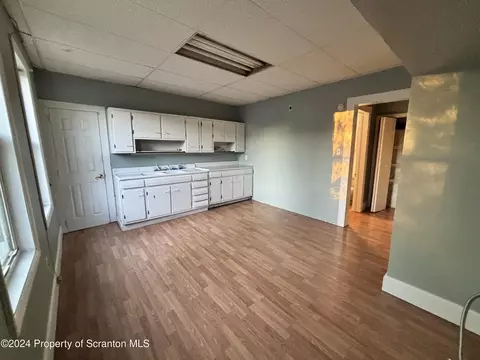 1027 Main St, Dickson City, PA 18519 photo 23