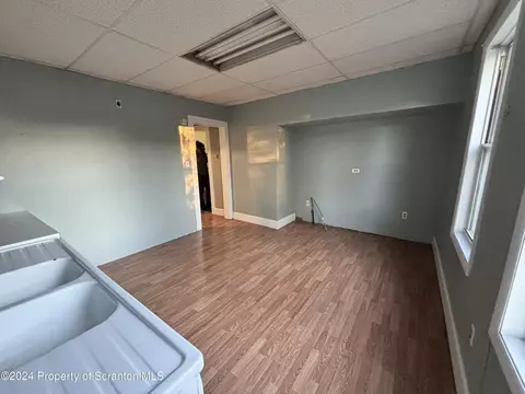 1027 Main St, Dickson City, PA 18519 photo 22