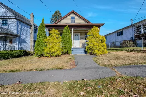 1322 Amherst St, Scranton, PA 18504