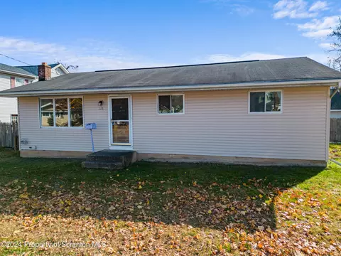326 Milwaukee Ave, Old Forge, PA 18518