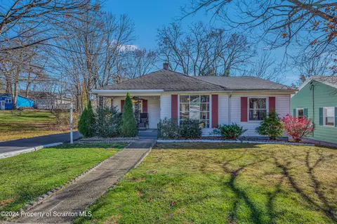 4 Hazel St, Tunkhannock, PA 18657