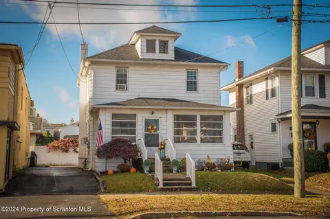 213 East 8th St, Wyoming, PA 18644