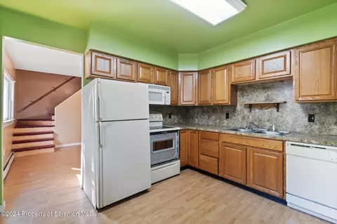 603 605 Bates St, Scranton, PA 18509 photo 16