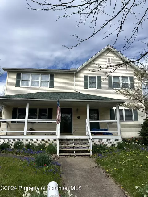 1005 W Market St, Scranton, PA 18508