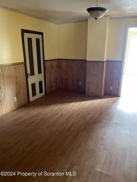 Living - 115 Thomas St, Old Forge, PA 18518 photo 3 of 3