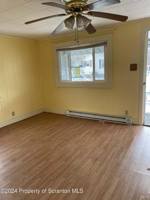 Living - 115 Thomas St, Old Forge, PA 18518 photo 2 of 3