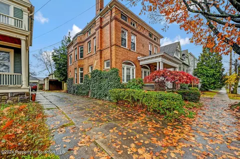 356 S River St, Wilkes-barre, PA 18702
