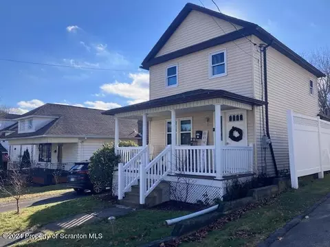 1215 W State St, Archbald, PA 18403