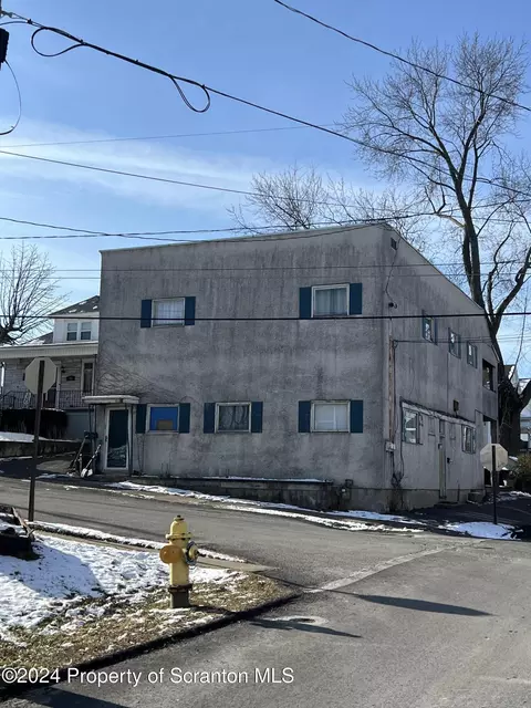 700 Throop Street St, Dunmore, PA 18512