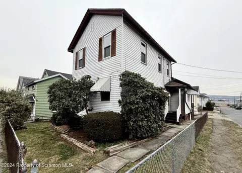 502 N Hyde Park Ave, Scranton, PA 18504