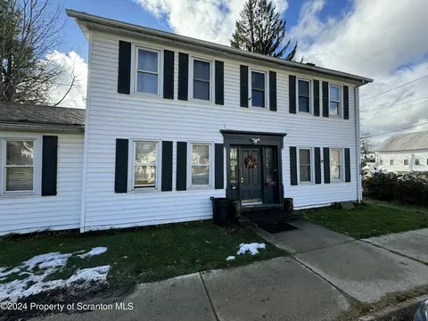 192 Maple St, Montrose, PA 18801