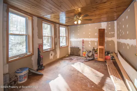 Other - 225 E Mountain Rd, Scranton, PA 18505 photo 10 of 15