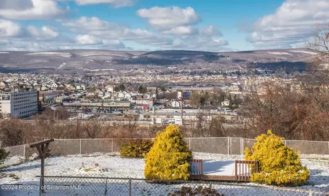 View/Area - 225 E Mountain Rd, Scranton, PA 18505 photo 3 of 3