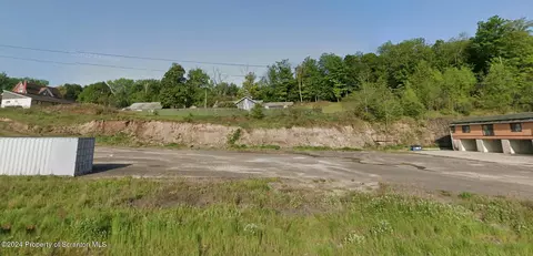 306 W Main St, Dalton, PA 18414