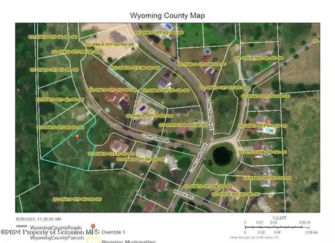 60 Clinton Dr, Factoryville, PA 18419