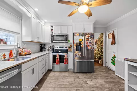 Kitchen - 519 W Grace St, Old Forge, PA 18518 photo 2 of 2