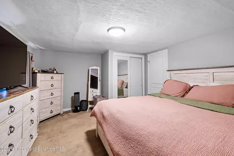 Bedroom - 519 W Grace St, Old Forge, PA 18518 photo 5 of 5