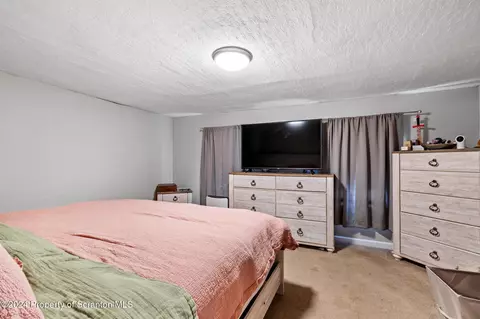 Bedroom - 519 W Grace St, Old Forge, PA 18518 photo 4 of 5