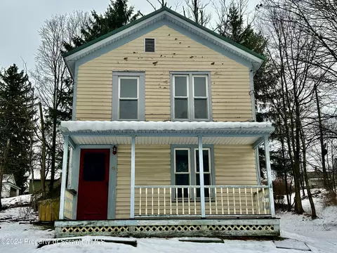 46 Berry St, Montrose, PA 18801