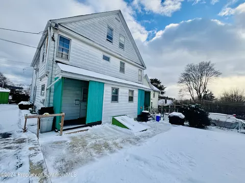 1513 R Lafayette St, Scranton, PA 18504