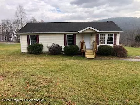 270 Schoolhouse Hill Rd, Mehoopany, PA 18629
