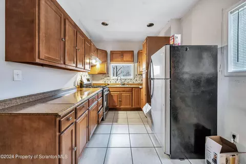 421 423 Harrison Ave, Scranton, PA 18510 photo 3