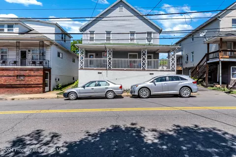 609-611 S Main, Old Forge, PA 18518