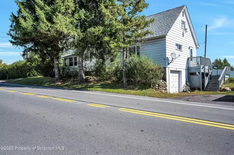 143 Keyser Ave, Old Forge, PA 18518